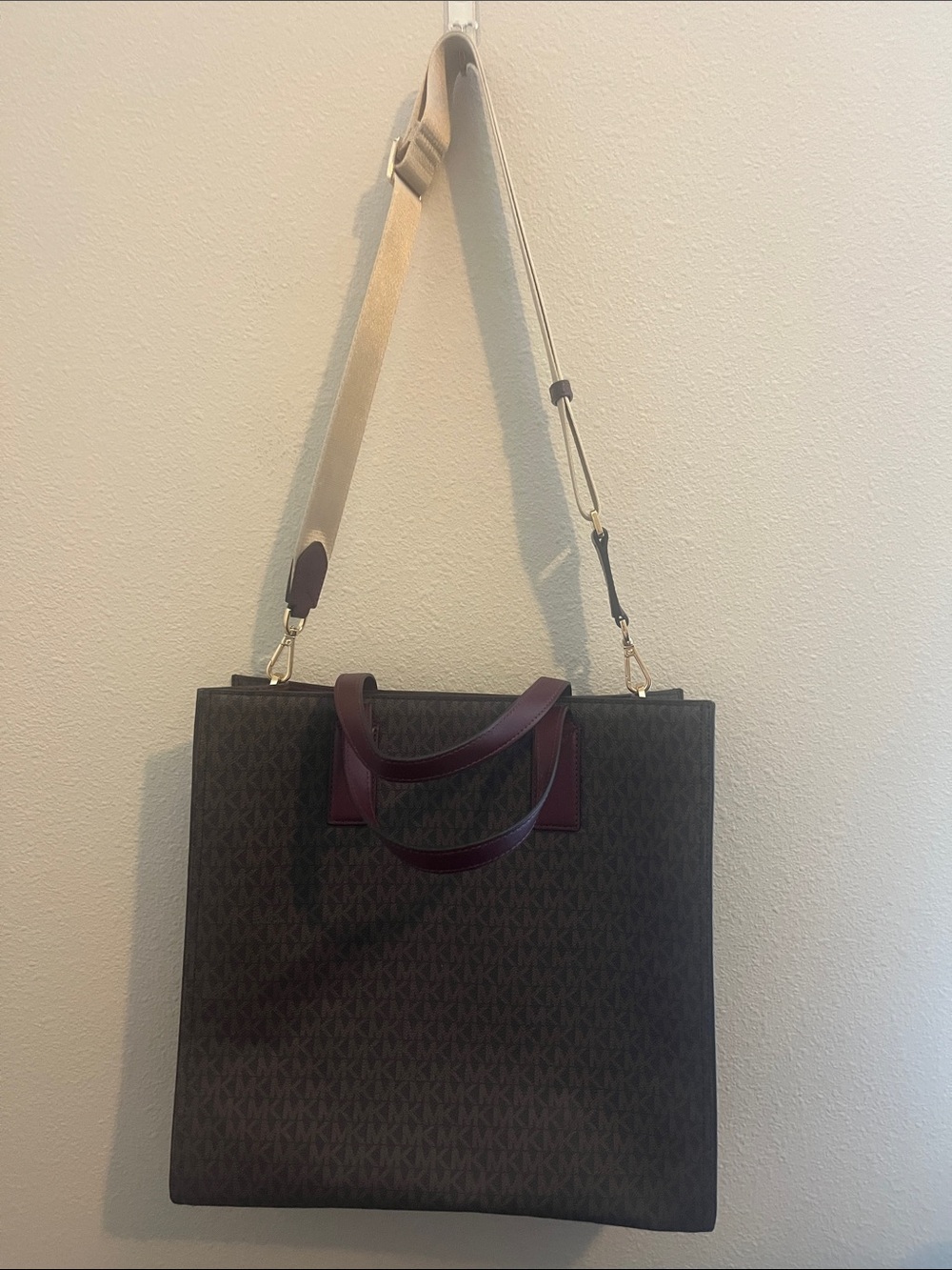 Michael Kors Brown and Burgundy Logo Messenger Tote with Adjustable Strap - Picture 2 of 6